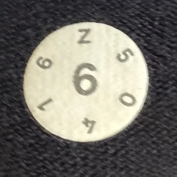 Lululemon Fleece Be True Crew in Inkwell Sz 6 - Picture 12 of 12